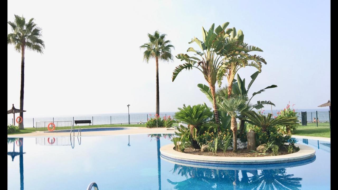 Mi Capricho 3-5 Beachfront- Apartment With Sea Views In Costa Del Sol Sitio de Calahonda Exterior foto